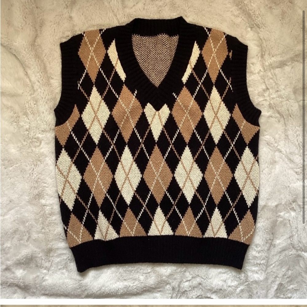 SHEIN V-Neck Argyle Vest, One-Size